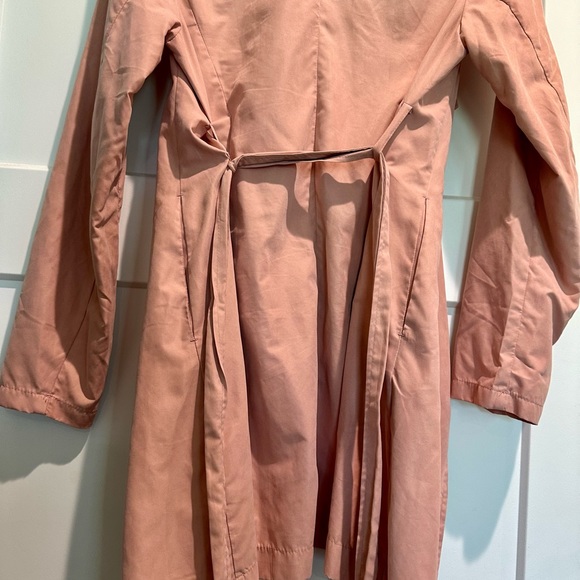 Pink trench coat - Picture 2 of 2